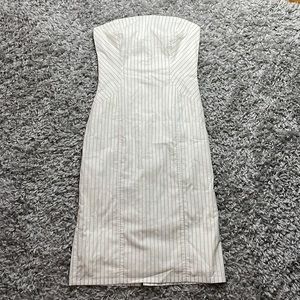 Devan strapless dress size 4